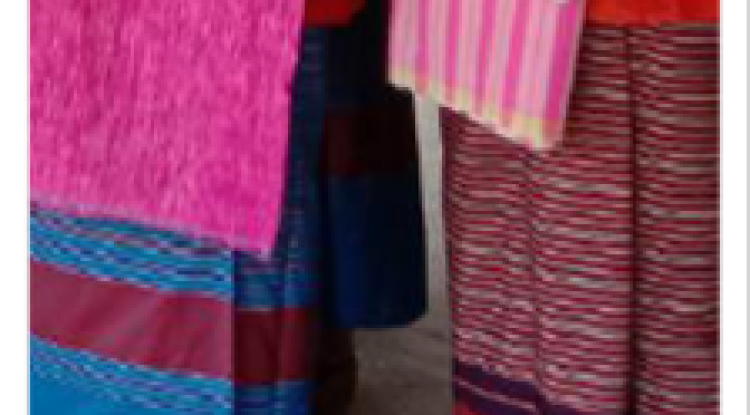 ผ้าทอกี่กระตุก