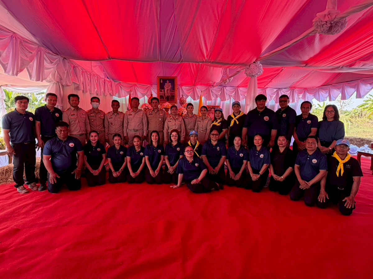 พิธีปล่อยพันธ์ปลาพระราชทาน  ณ แปลงโคก หนอง นา ข้าราชบริพาร หน่วยราชการในพระองค์